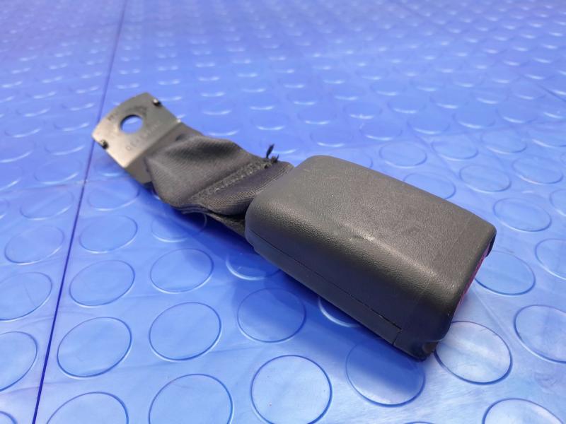 2021 Nissan Versa Rear Seat Belt
