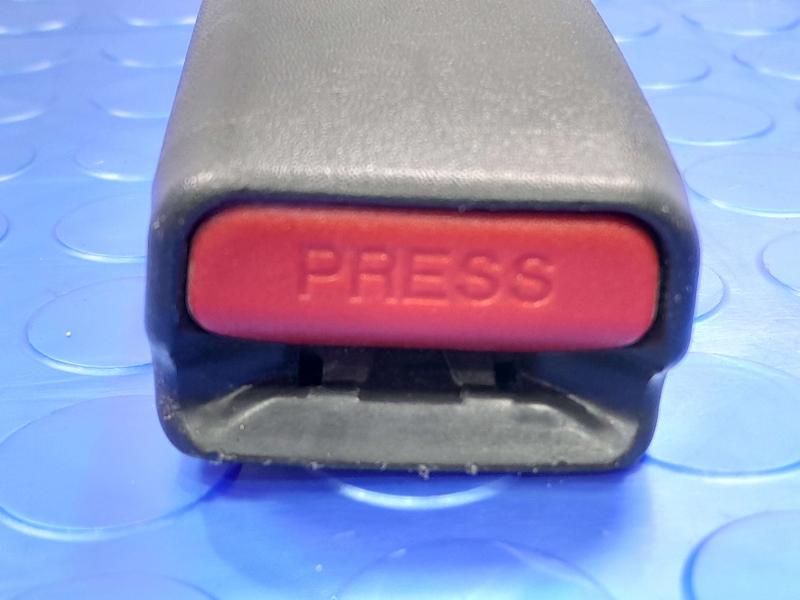 2021 Nissan Versa Rear Seat Belt