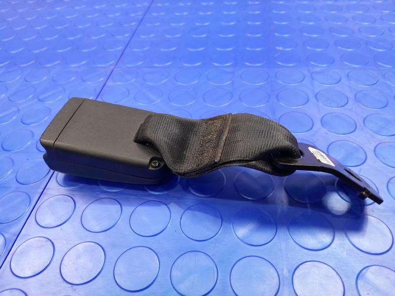2021 Nissan Versa Rear Seat Belt