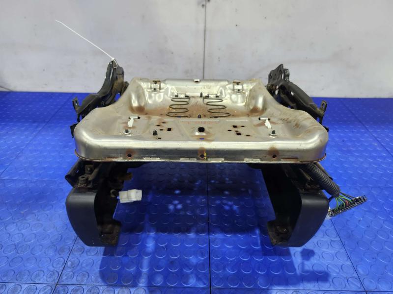 2017 Dodge Grand Caravan Seat Track
