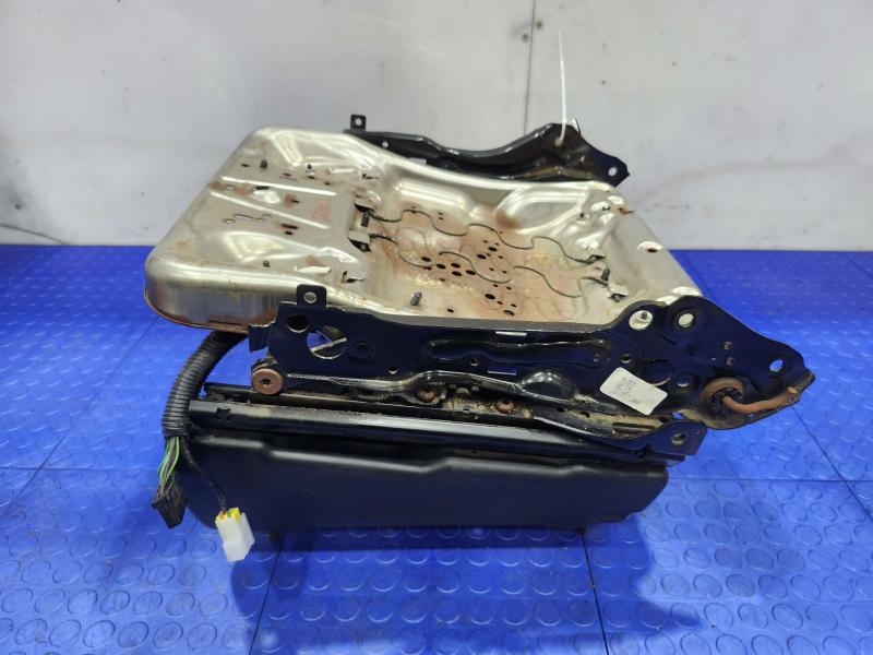 2017 Dodge Grand Caravan Seat Track