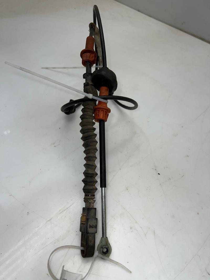 2001 GMC Savana 3500 Trans. Shifter Cable