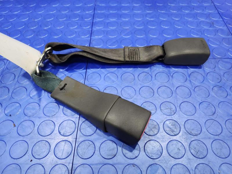 2010 Toyota Prius Rear Seat Belt