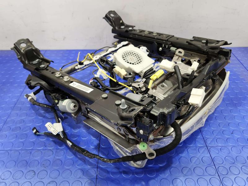 2014 Lexus IS 250 Seat Track