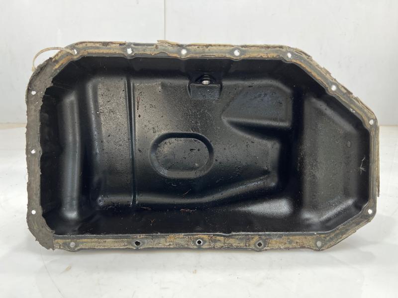 2003 Honda CR-V Oil Pan