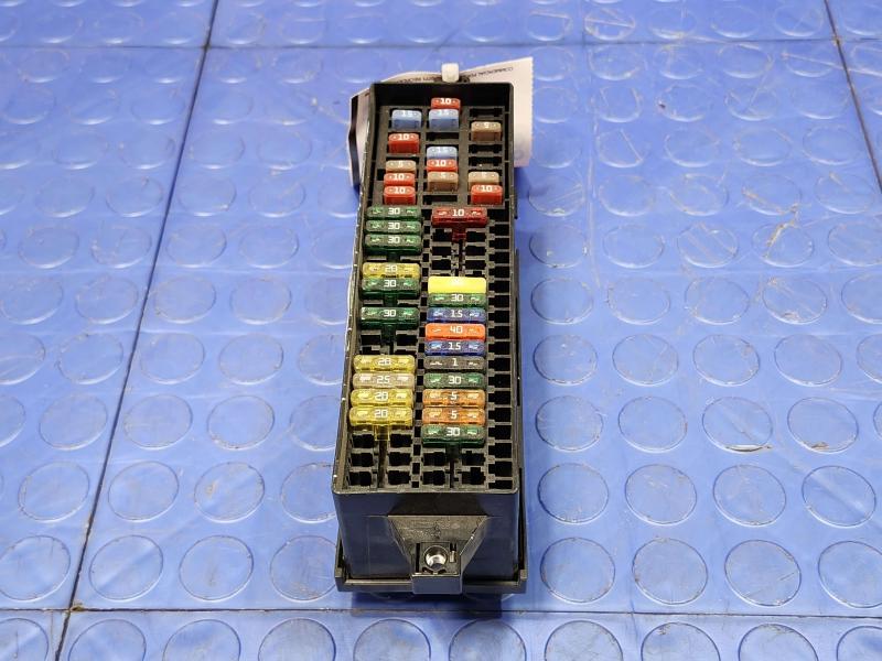 2015 Volkswagen Beetle Cabin Fuse Box Relay Junction Block Genuine OEM