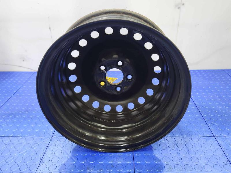2012 Ford Focus Wheel