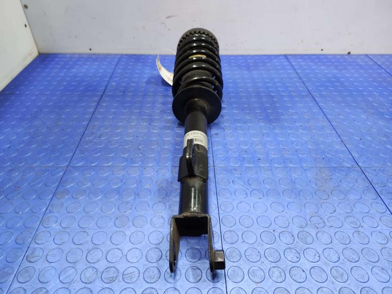 2010 Dodge Challenger Strut Assembly