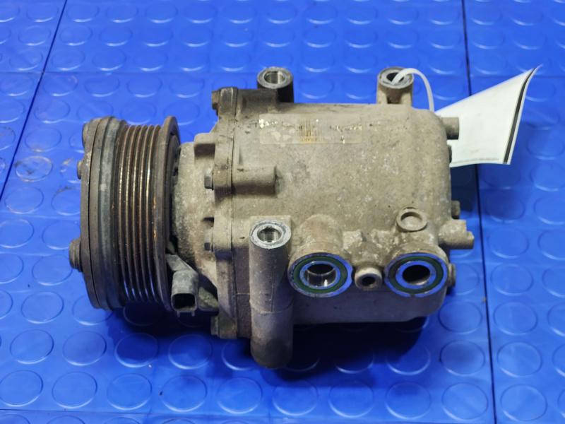 2003 Lincoln Towncar AC Compressor Assembly Genuine OEM Part 1L2H-19D629-AG