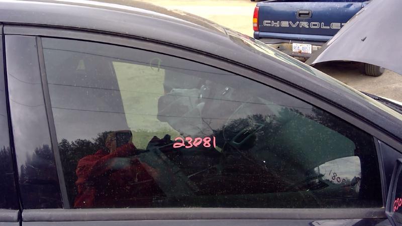 2013 Ford Focus Front Door Glass/Window