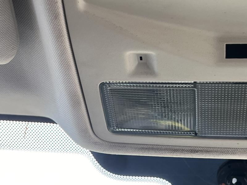 2012 Land Rover Evoque Front Console