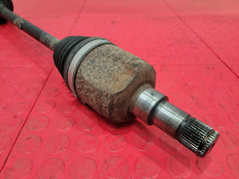 2008 Saturn Vue Axle Shaft