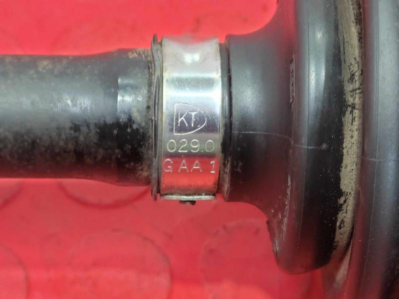 2008 Saturn Vue Axle Shaft