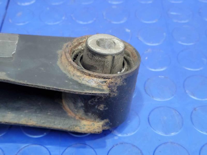 2009 Volkswagen Tiguan Lower Control Arm Rr