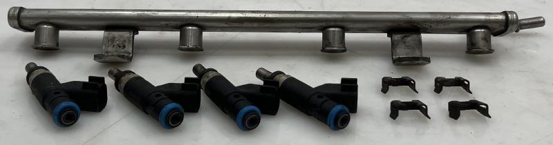 2007 - 2017 Jeep Patriot 2.0L 2.4L Fuel Rail with Injectors - 4 OEM 04891577AB