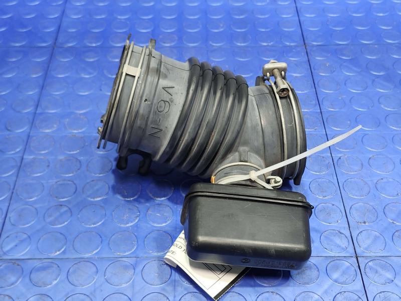 2018 Toyota Highlander Air Intake Tube/Resonator