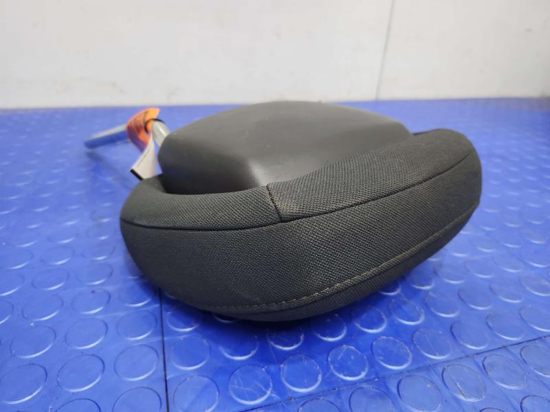 2012 Jeep Liberty Headrest