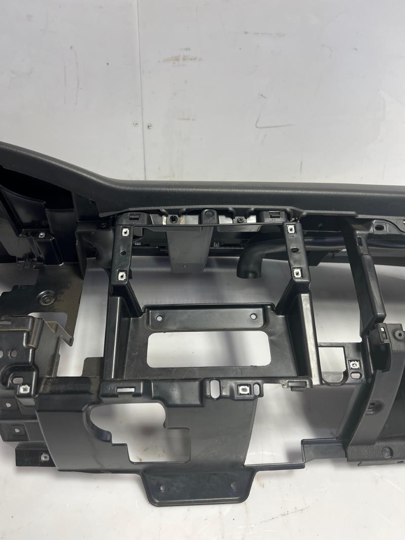 2004 Dodge Dakota Dash Panel