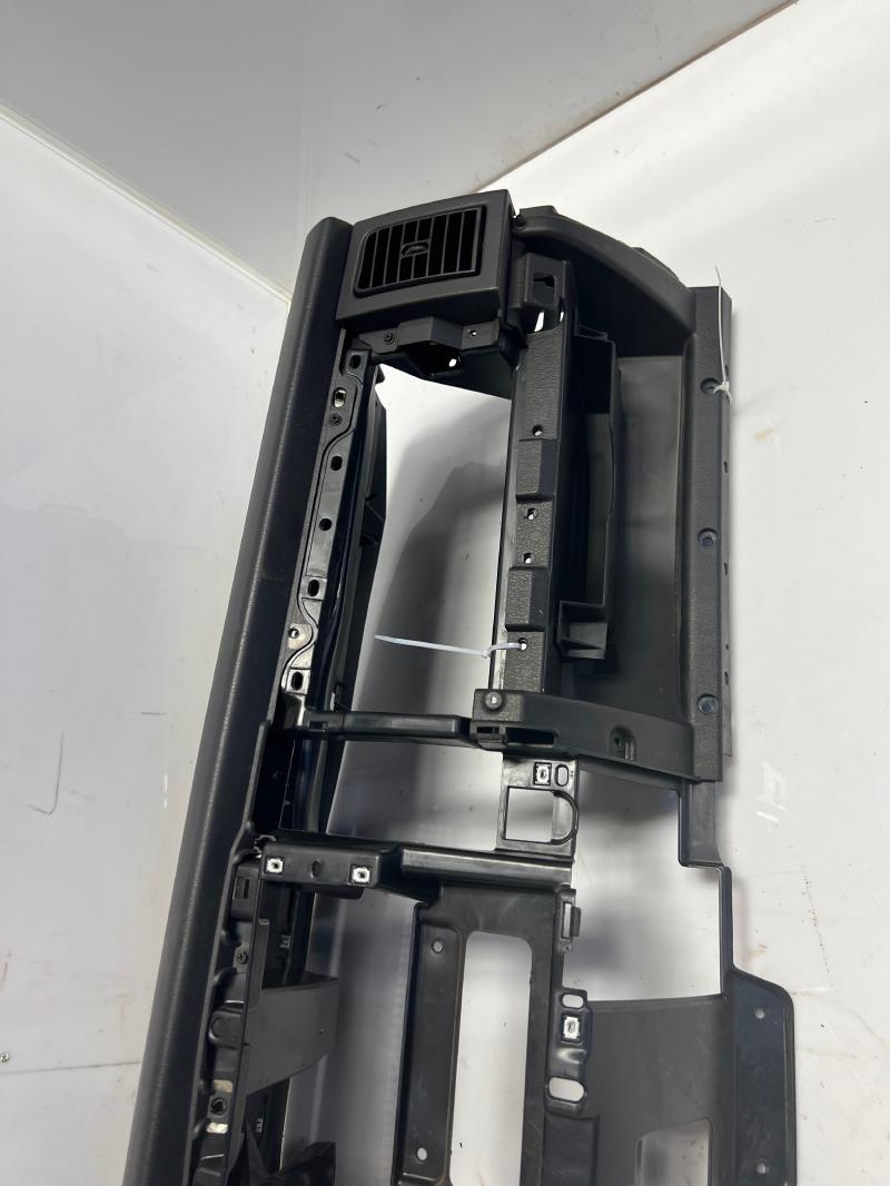 2004 Dodge Dakota Dash Panel