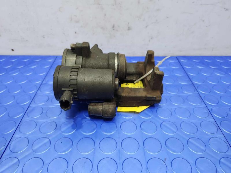 2015 Subaru Legacy Caliper