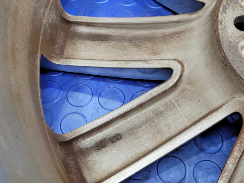 2016 Volvo XC90 Wheel