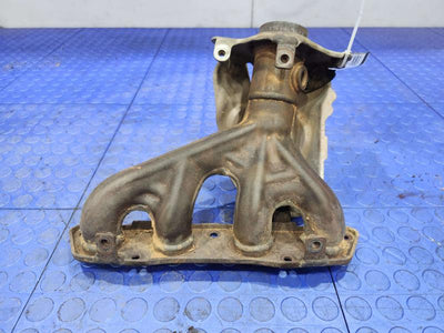 2011 Toyota Corolla Exhaust Manifold
