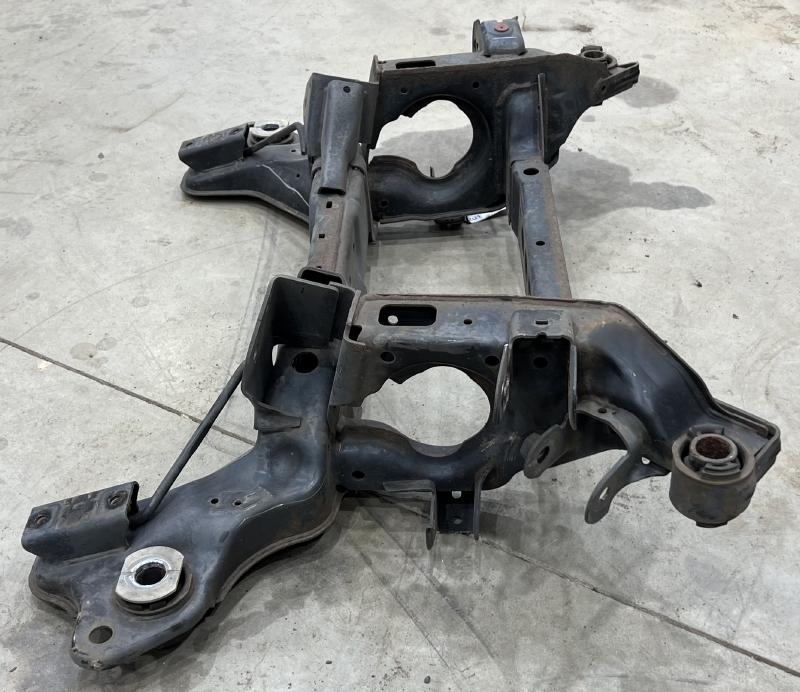 2013 Lincoln MKZ Crossmember/Cradle/Undercarria