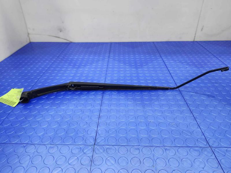 2020 Nissan Versa Wiper Arm