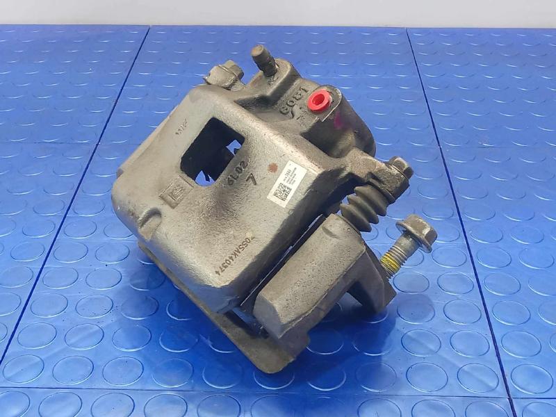 2017 Buick Lacrosse Front Brake Caliper Assembly Right Passenger Side OEM 13510294,RH
