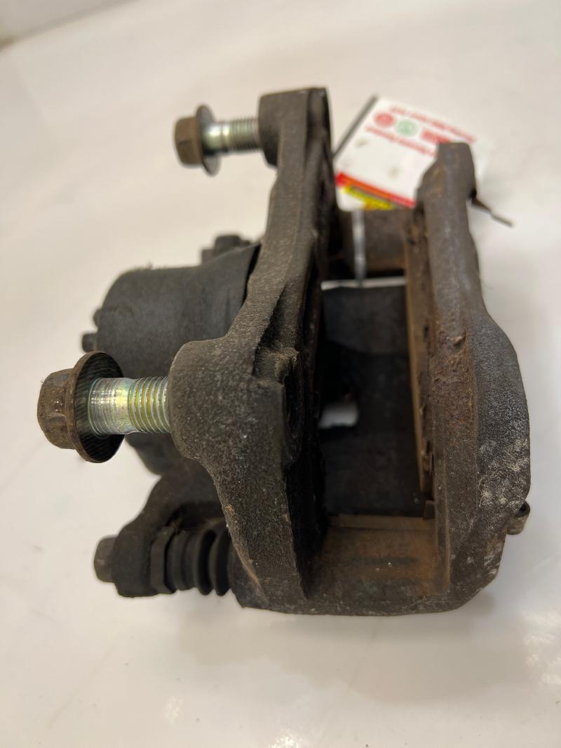 2011 Nissan Juke Caliper