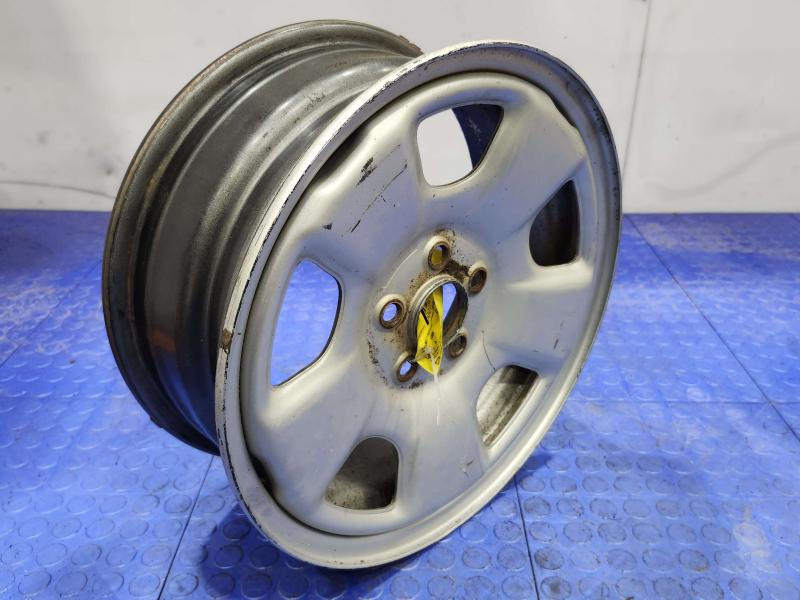 1998 Subaru Forester Wheel