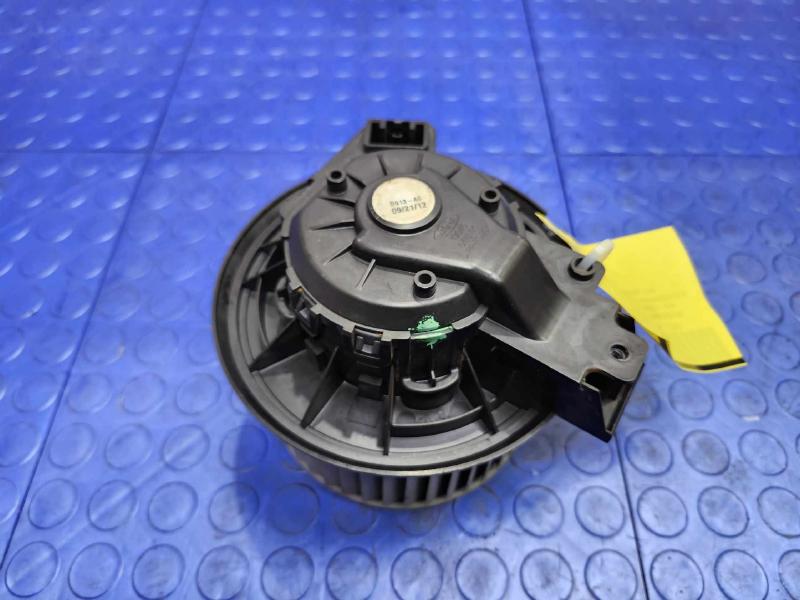 2013 Ford Taurus Blower Motor