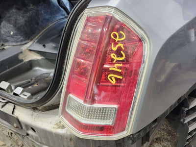 2013 Chrysler 300 Tail Light Assembly