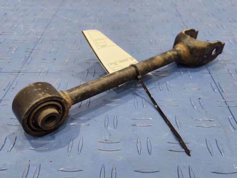 2020 Toyota RAV4 Lower Control Arm Rr