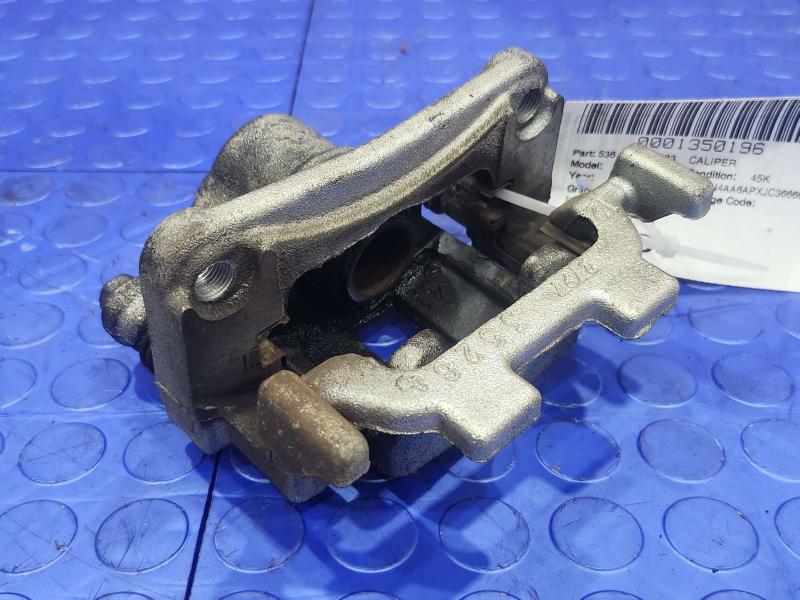 2018 Nissan Maxima Caliper