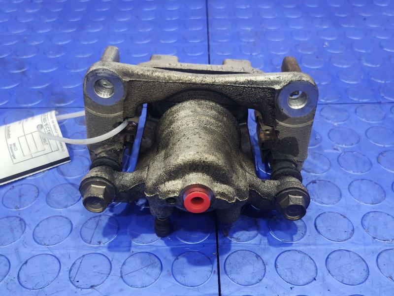2018 Nissan Maxima Caliper