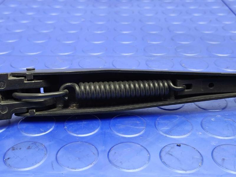 2011 Volkswagen Touareg Wiper Arm