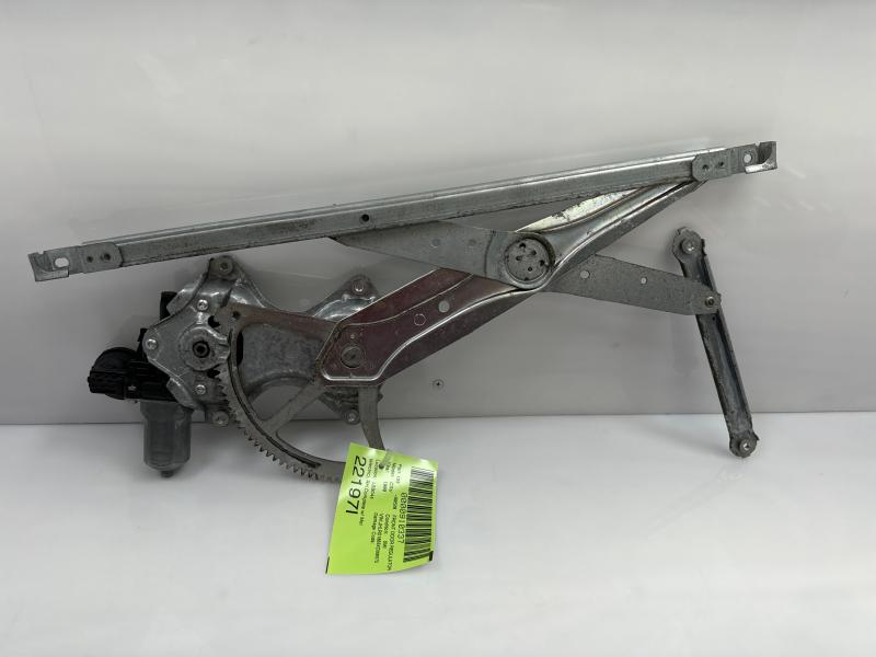 1999 Honda CR-V Front Door Regulator