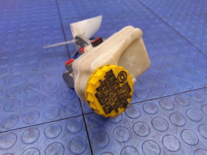 2017 Subaru Impreza Master Cylinder