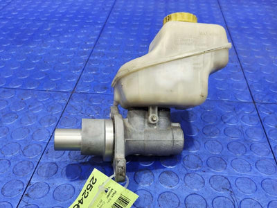 2013 Chrysler 300 Master Cylinder