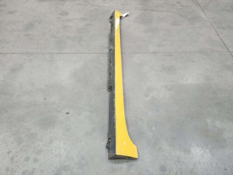 2014 Toyota Prius Rocker Moulding