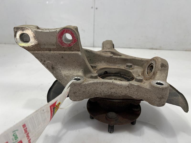 2010 Toyota Prius Spindle Knuckle Front