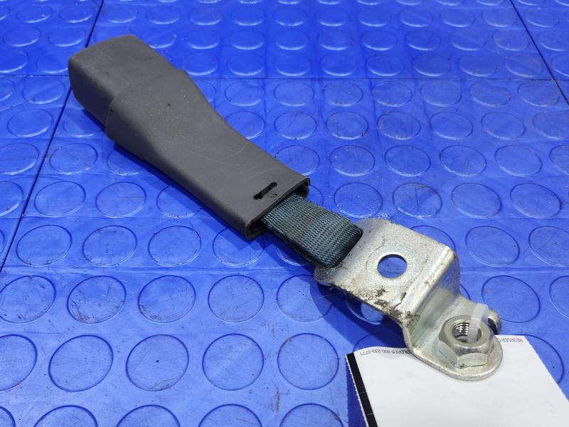 2010 Toyota Prius Rear Seat Belt