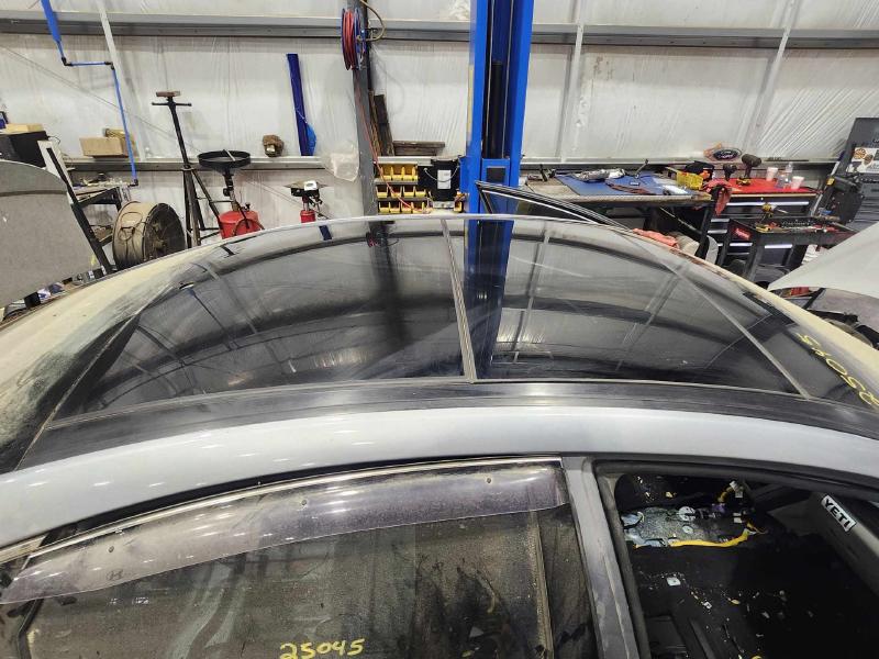 2016 Hyundai Sonata Roof Glass (Glass Only)