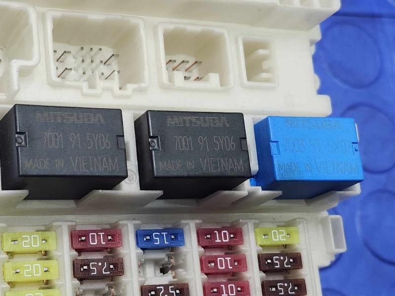 2016 Honda Fit Cabin Fuse Box