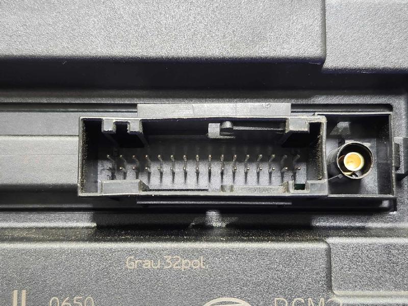 2013-2016 Audi A4 Body Comfort Control Module BCM Genuine OEM 8K0907064JL