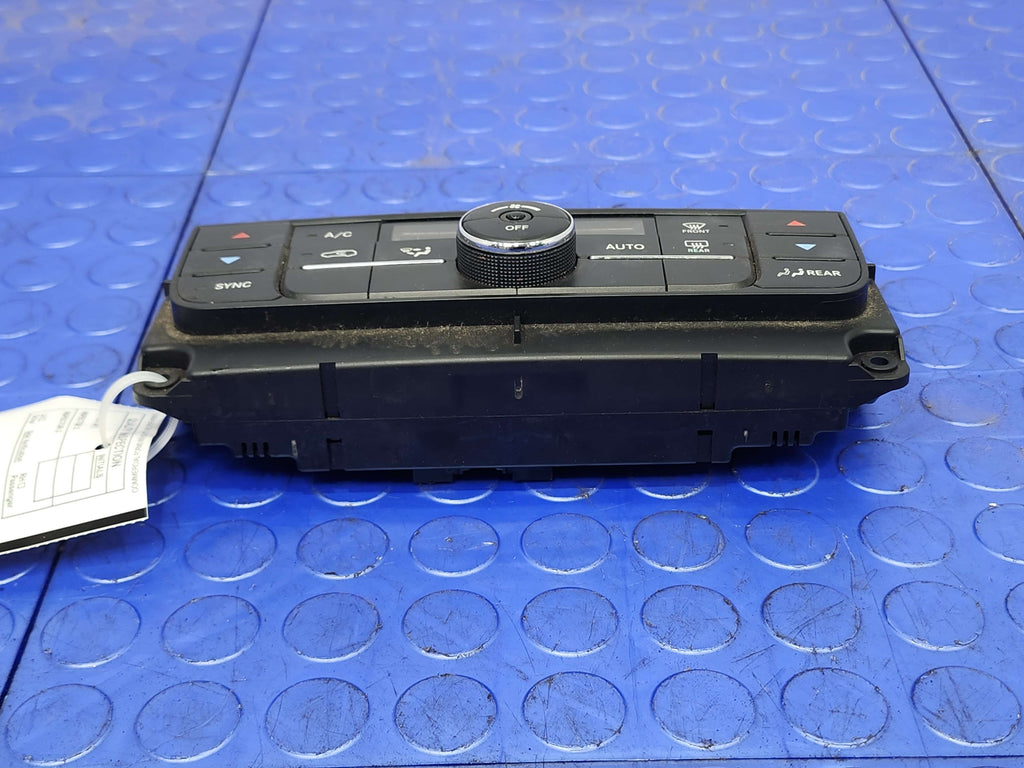 2013 Dodge Durango Heater A/C Control