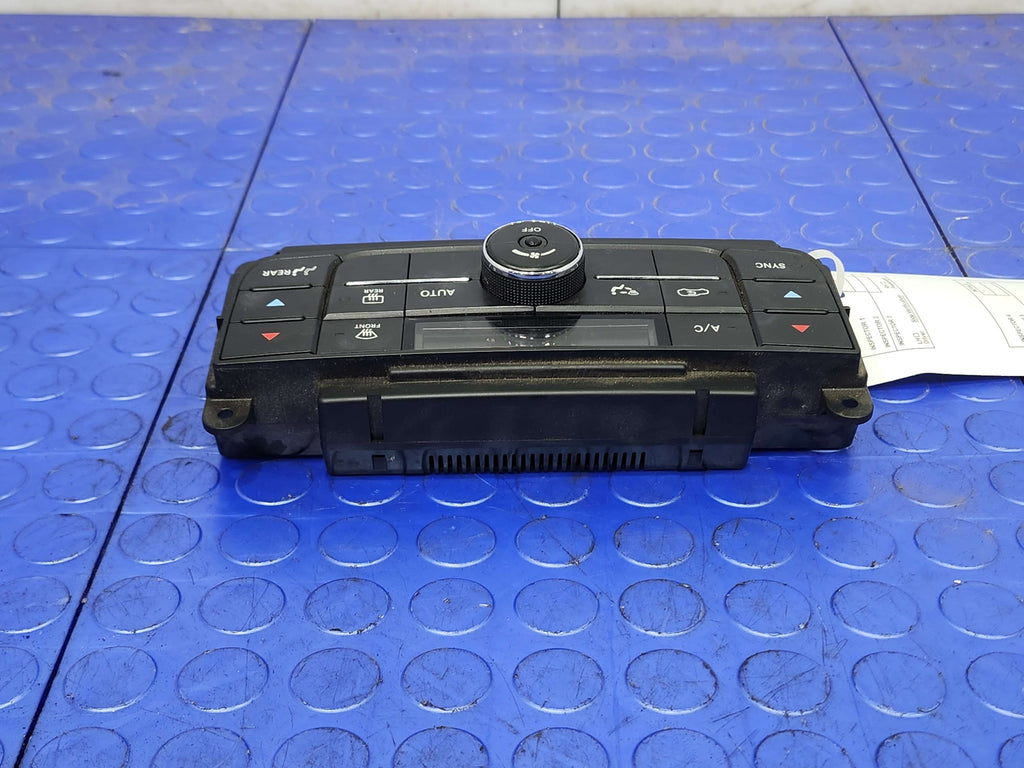 2013 Dodge Durango Heater A/C Control