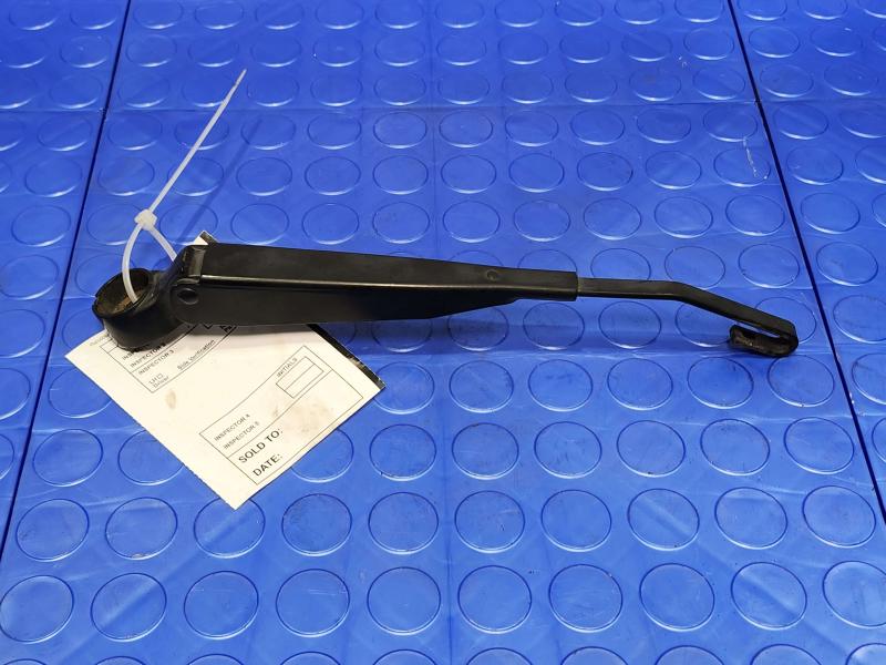 2011 Dodge Grand Caravan Wiper Arm