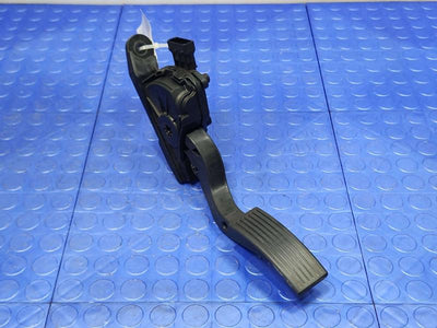 2013 Hyundai Accent Pedal Assembly